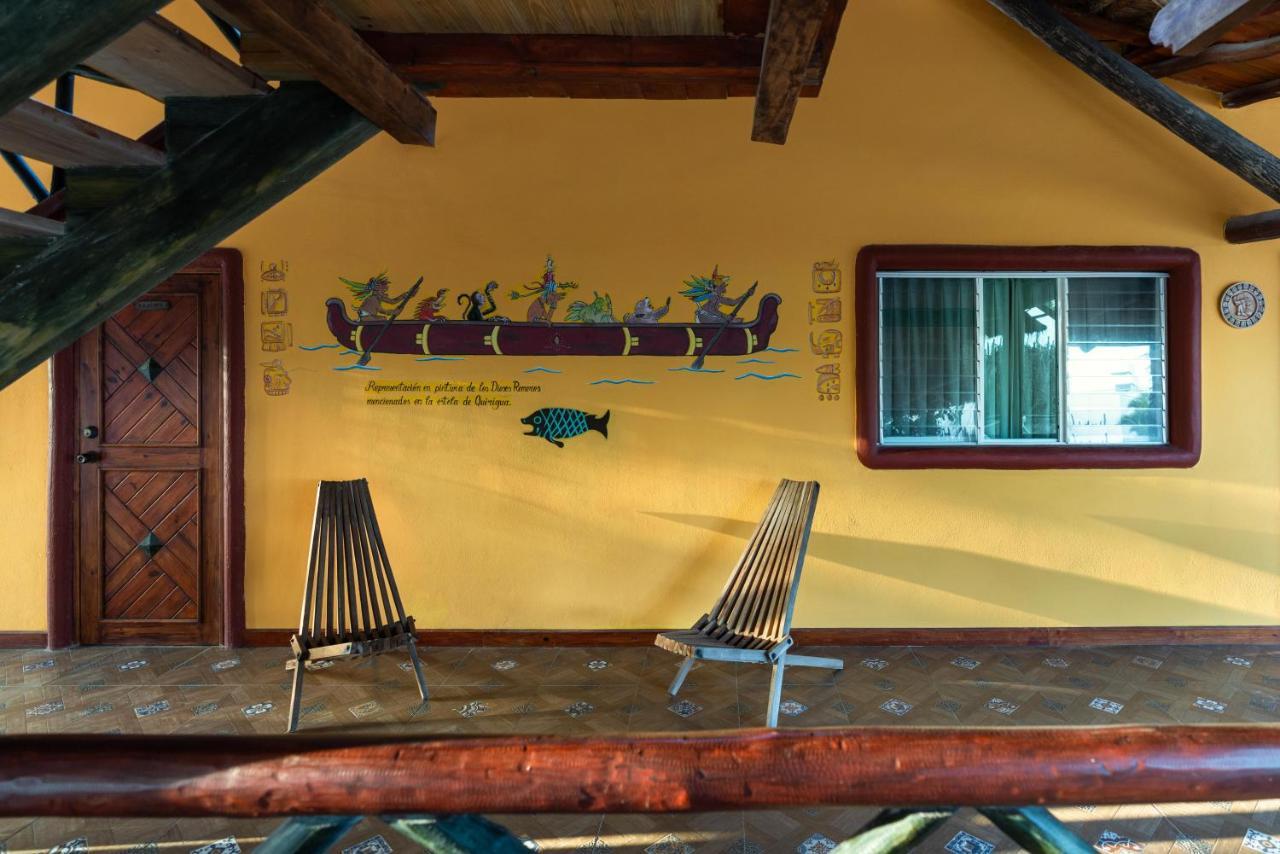 The Diving Lodge Downtown ปัวร์โตโมเรลอส ภายนอก รูปภาพ