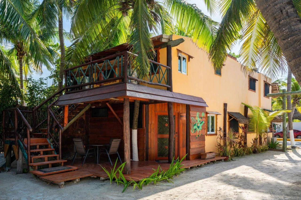 The Diving Lodge Downtown ปัวร์โตโมเรลอส ภายนอก รูปภาพ